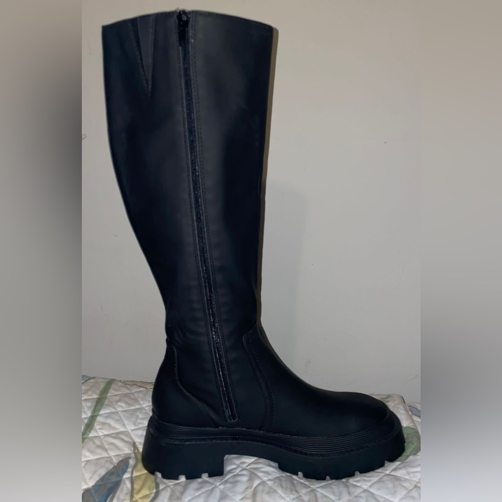 NWT Aldo winter boots high knee WATERPROOF Size 8 for women! Accepting offers!!!